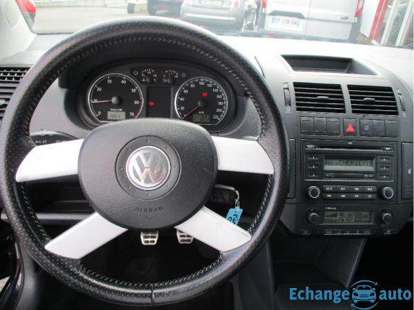 VOLKSWAGEN POLO 1.4 16S 80 Cross