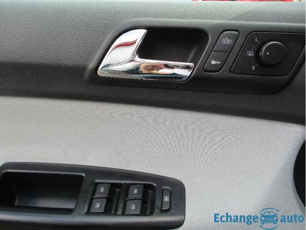 VOLKSWAGEN POLO 1.4 16S 80 Cross