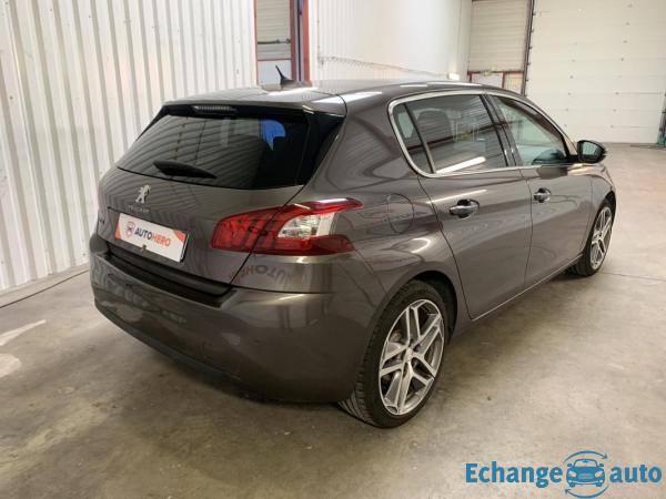 Peugeot 308 1.6 Turbo Feline 155 ch