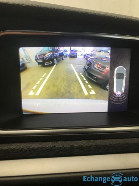 Volvo V40 BUSINESS D2 120 Geartronic 6 Momentum