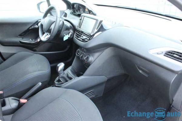 Peugeot 208 1.5 BlueHDi 100ch S&S BVM5 Signature