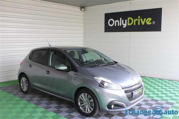 Peugeot 208 1.2 PureTech 82ch S&S BVM5 Signature