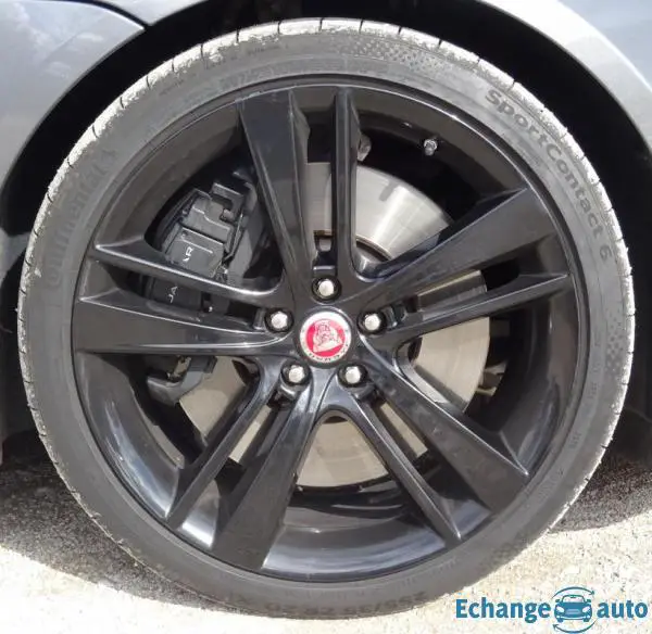 Jaguar F-Type COUPE 5.0l 550 CH V8 R AWD BVA8 G12MOIS