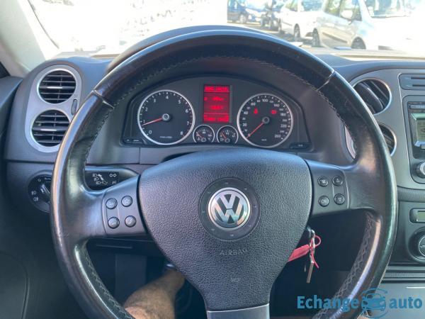 VOLKSWAGEN TIGUAN 1.4 TSI 150 Confortline 4Motion