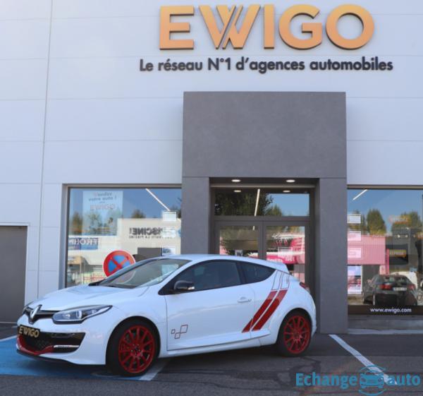 Renault Mégane Coupé 3 RS TROPHY R 275 CH 250 Exemplaires (N°48)
