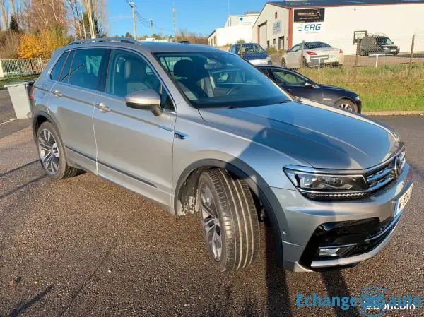 Volkswagen Tiguan 2.0 TDI 150 DSG7 CARAT R-LINE / JANTES 20"/CAMERA 360/FULL OPTIONS