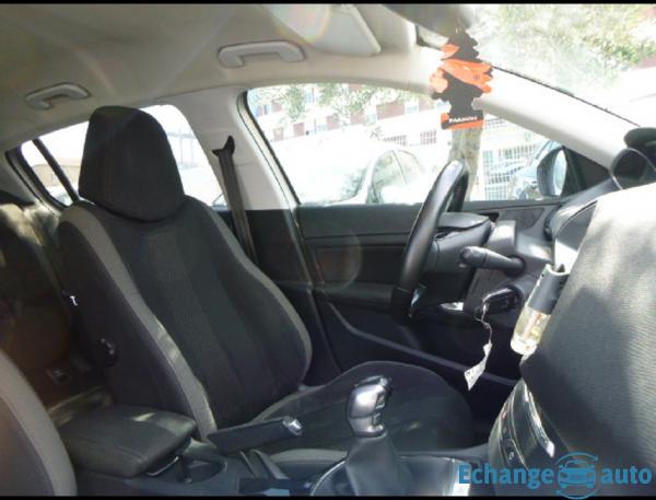 Peugeot 308 1,2 PURETECH 110 STYLE