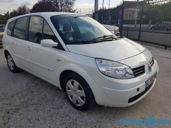 RENAULT GRAND SCENIC II Grand Scenic 1.5 dCi 100 Pack Authentique