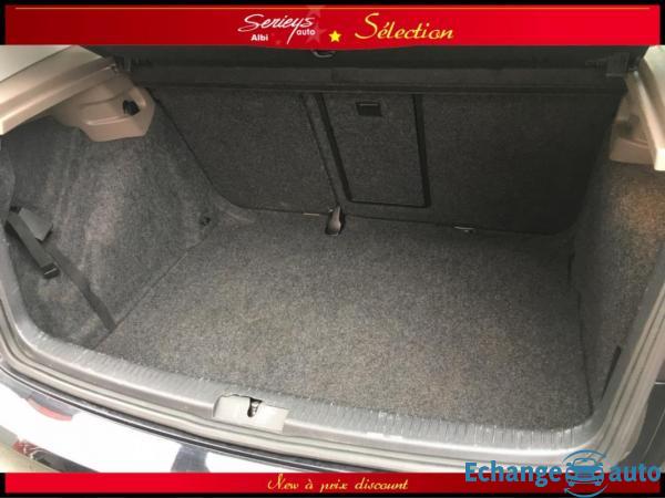 Volkswagen Golf Confortline 2.0 TDI 140 JA16