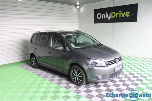 Volkswagen Touran 2.0 TDI 140 BMT BVM6 Confortline