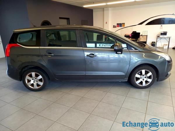 Peugeot 5008 CONFORT 1.6 HDi 112 ch - GARANTIE 6 MOIS