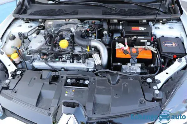 Renault Mégane Coupé 3 RS TROPHY R 275 CH 250 Exemplaires (N°48)