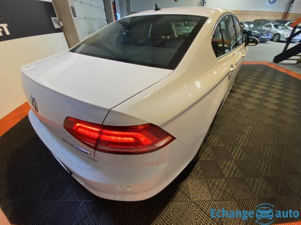 Volkswagen Passat VIII CONFORTLINE CONNECT 2.0 TDI BLUEMOTION 150CH