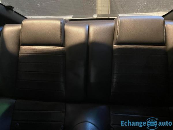 Ford Mustang GT 4.6L V8 305CH