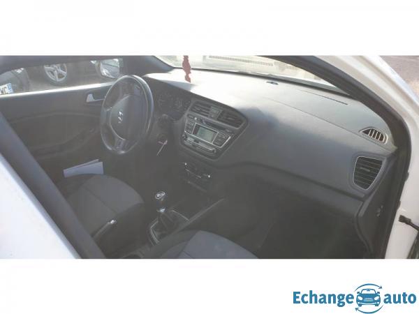 Hyundai i20 1.2 75 Edition #Clim