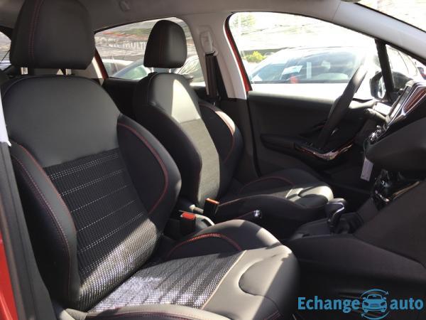 Peugeot 208 1.2 PURETECH 110CH E6.C GT LINE S&S EAT6 5P