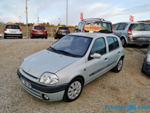 Renault Clio II 1.9 DTI 80CH RXT 5P ct ok DISTRI RECENTE