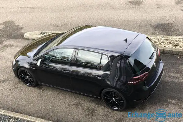 Volkswagen Golf 7 R 2.0 TSI 300 DSG6 4MOTION