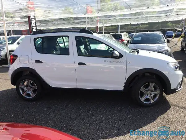 Dacia Sandero 0.9 TCE 90CH STEPWAY -18