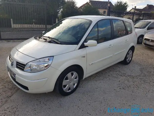 RENAULT GRAND SCENIC II Grand Scenic 1.5 dCi 100 Pack Authentique