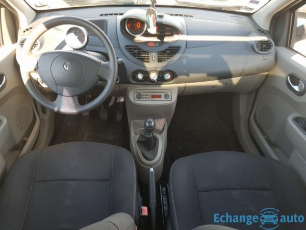 RENAULT TWINGO II 1.2  75 Dynamique Toit Ouvrant
