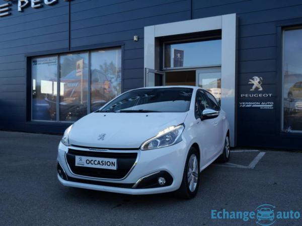 Peugeot 208 Puretech 82 STYLE