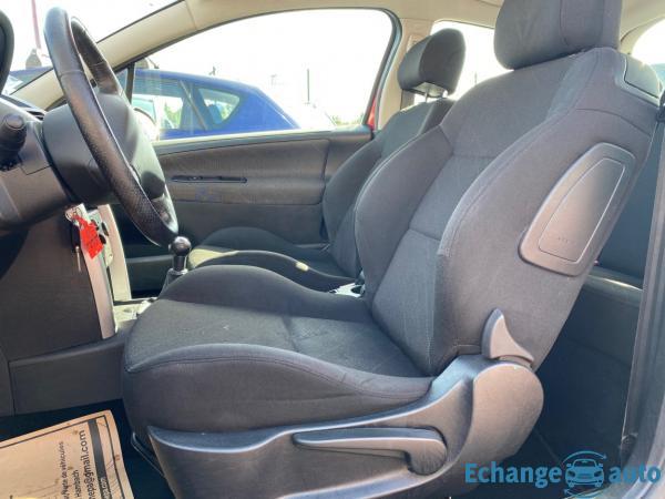 PEUGEOT 207 1.6e 16v 110ch Sport