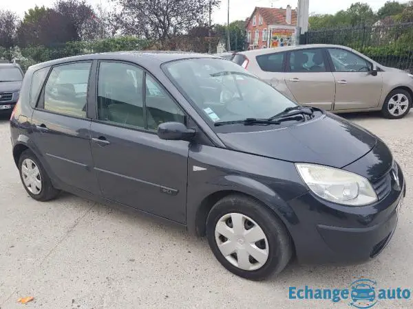 RENAULT SCENIC II Scenic 1.5 dCi 105  Confort Dynamique
