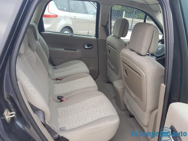 RENAULT SCENIC II Scenic 1.5 dCi 105  Confort Dynamique