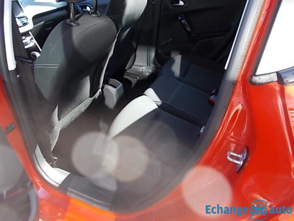 Peugeot 208 ACTIVE 1L2 82 CHVS