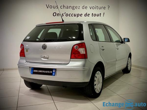 Volkswagen Polo 1.4 16V - 75 Confort