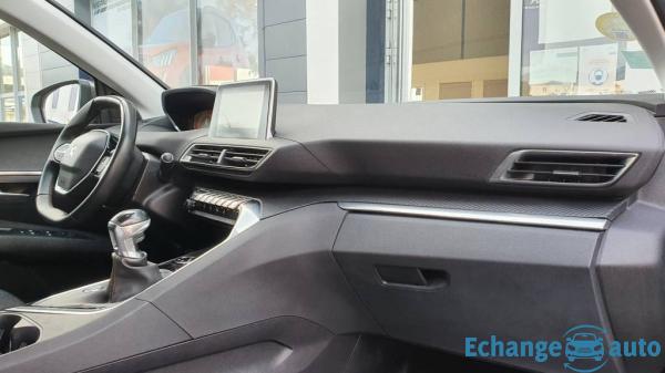 Peugeot 5008 (2) 2.0 BLUEHDI 150 S&amp;S ALLURE