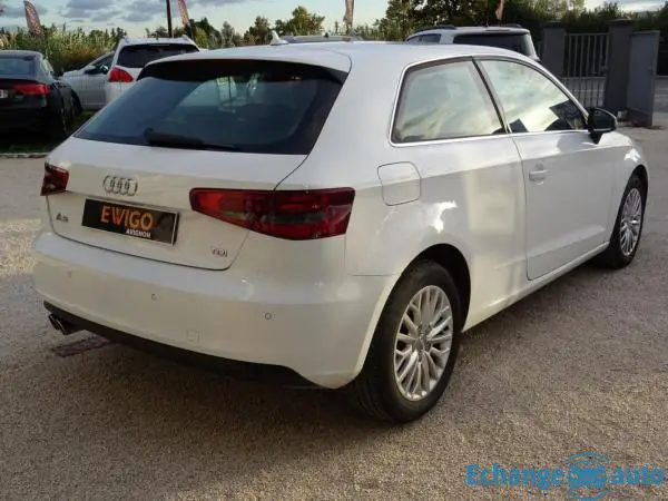 Audi A3 2.0l 150 CH AMBIENTE S tronic 6
