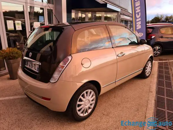 Lancia Ypsilon 1.2 60 CV ORO