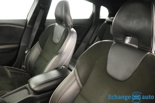 Volvo V40 D2 115 R-Design