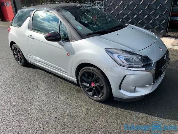DS DS 3 Cabrio PureTech 110ch Performance Line S&S