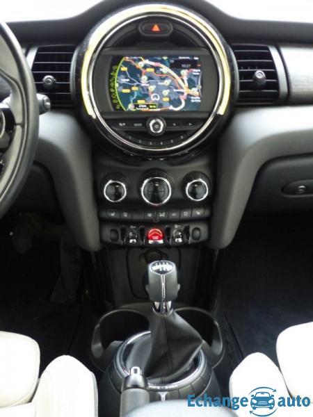 Mini Cooper D CABRIOLET 116 RED HOT CHILI