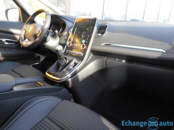 Renault Scénic IV 1.7 BLUE DCI 120CH BOSE