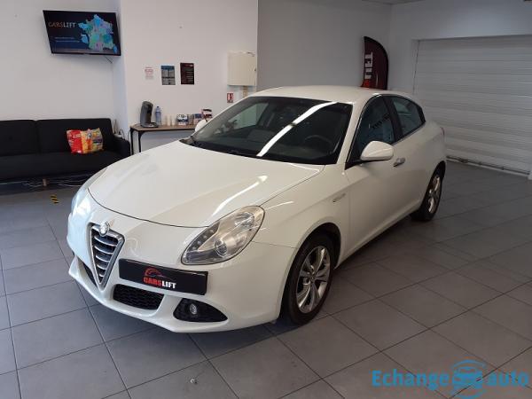 Alfa Romeo Giulietta Distinctive 1.6 JTDM 105 CH - GARANTIE 6 MOIS
