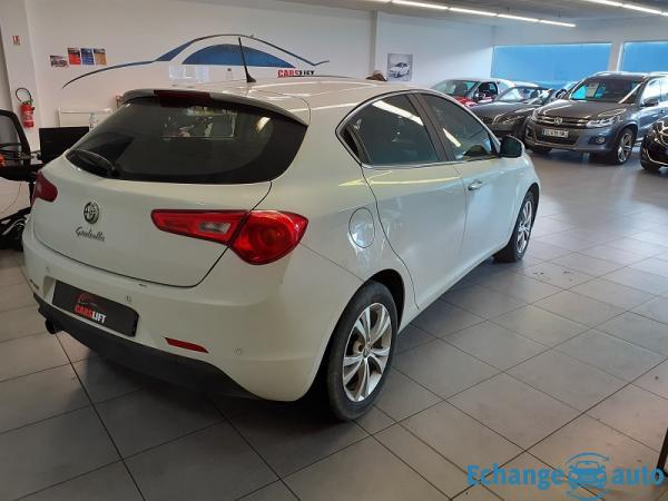 Alfa Romeo Giulietta Distinctive 1.6 JTDM 105 CH - GARANTIE 6 MOIS