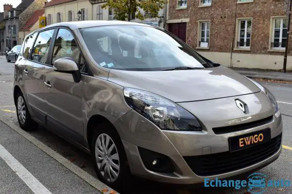 Renault Scénic III 1.5 DCI 105 EXPRESSION 7 PLACES