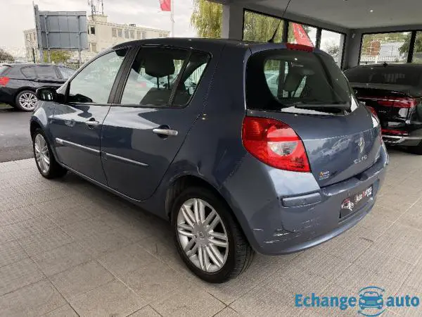 RENAULT CLIO Clio 1.6 16V 110 Initiale Proactive A