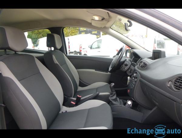 Renault Clio III DCI 75 AIR GPS