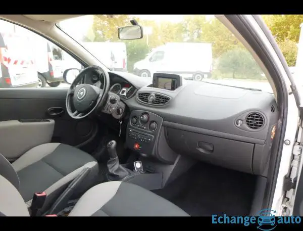 Renault Clio III DCI 75 AIR GPS