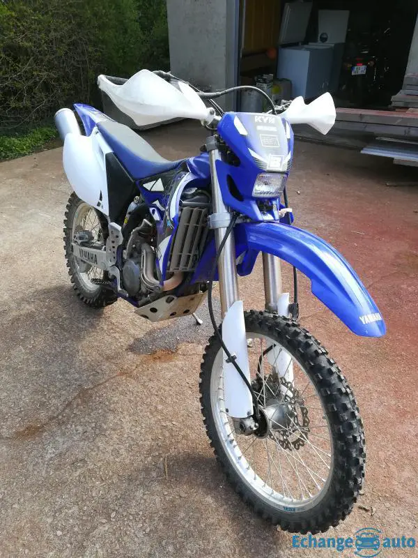 Moto Yamaha WRF 250m3