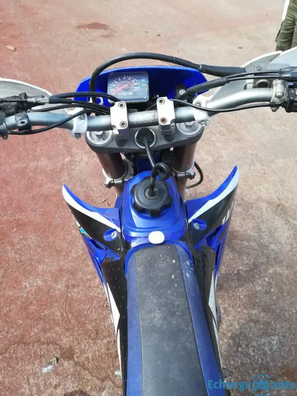 Moto Yamaha WRF 250m3