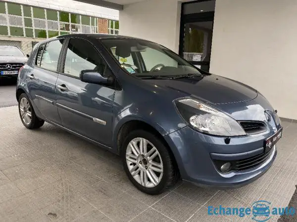 RENAULT CLIO Clio 1.6 16V 110 Initiale Proactive A