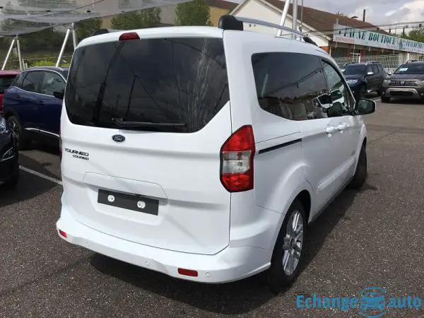 Ford Tourneo COURIER 1.0E 100CH TITANIUM