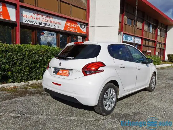 PEUGEOT 208 1.2 PureTech 82ch BVM5 Urban Soul 