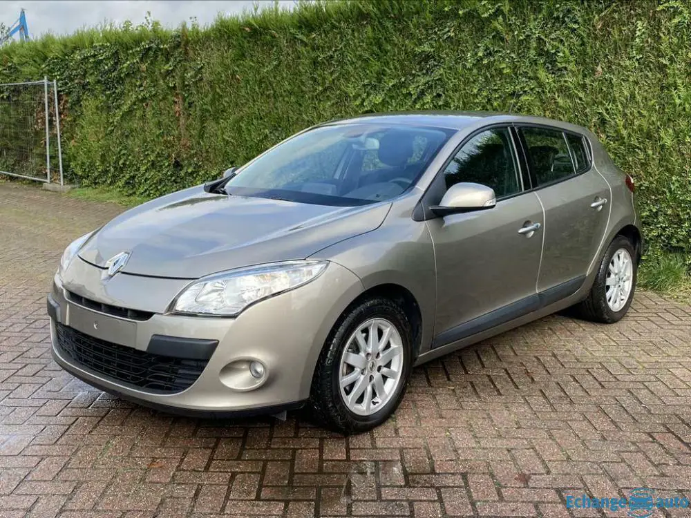Renault mégane 1.6 benzine 2007 à vendre